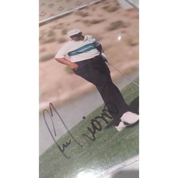 Lee Trevino signed autographed 8x10 Picture. - Picture 4 of 4